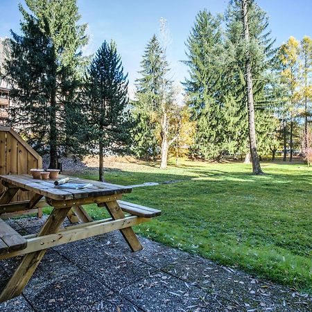Apartamento Chamois Blanc Terrasse - A Chamonix Haven Near Aiguille Du Midi Exterior foto